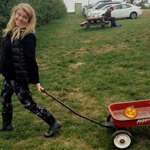 Meet your Posher, Jennifer