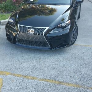 Meet your Posher, Asha