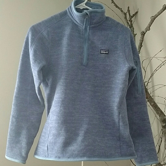 Patagonia 1/4 zip sweater.