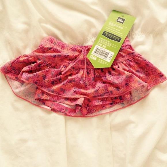 REI Swim Skort 6 months. UPF 50+ sun protection!!! - Picture 2 of 2