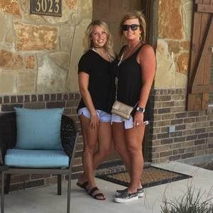 Meet your Posher, Kim