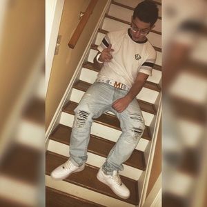 Meet your Posher, Ioannis