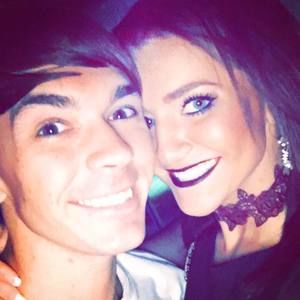 Meet your Posher, Krystle