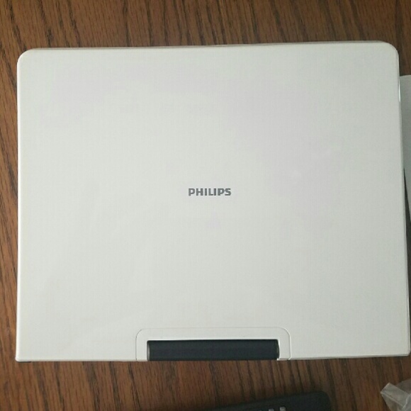 Portable dvd dtv playet - Picture 3 of 4