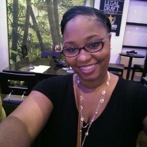 Meet your Posher, Melissa