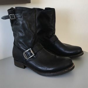Frye biker boots size 9 "Veronica Short"