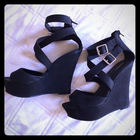 Mossimo Supply Co. Shoes - ⚡️Black Strappy Wedges⚡️