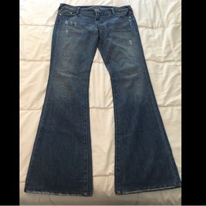 Bebe jeans size 31
