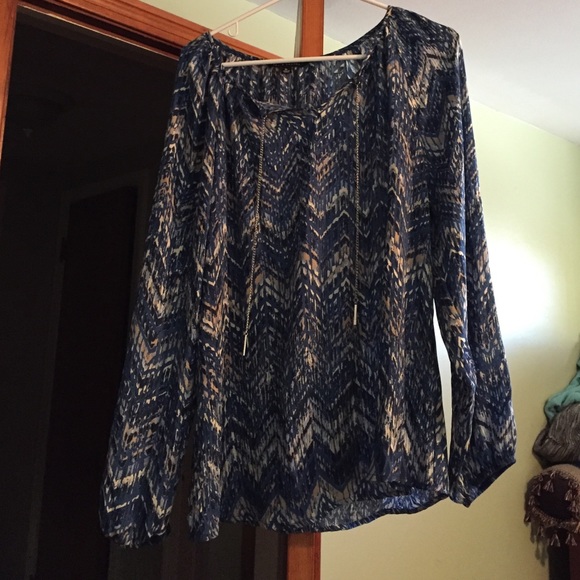 Women's blouse