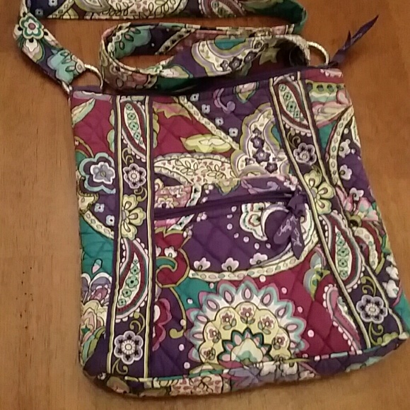 Like new Vera Bradley cross over bag Heather