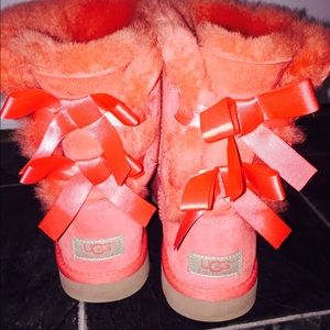Bailey Bow Pink Uggs