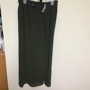 Green maxi skirt