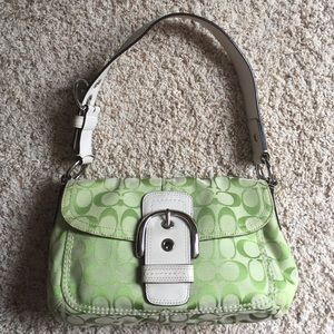 Coach purse apple green/parchment EUC