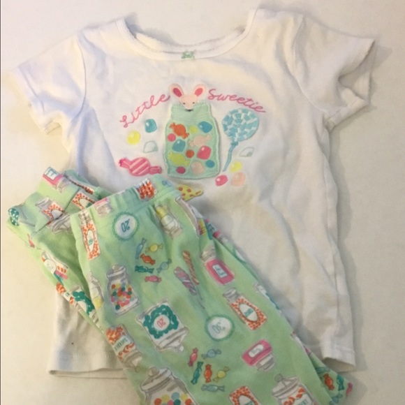 2 piece pjs