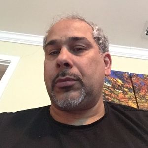 Meet your Posher, Mouin