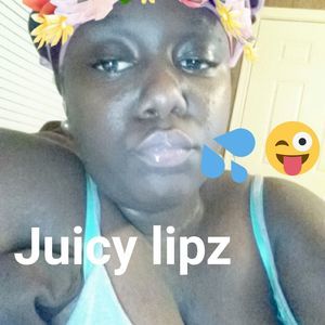 Meet your Posher, Queen