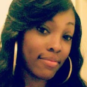 Meet your Posher, Sharonda