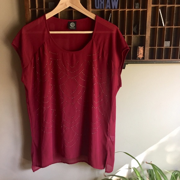 Sheer Bobeau Art Deco Top