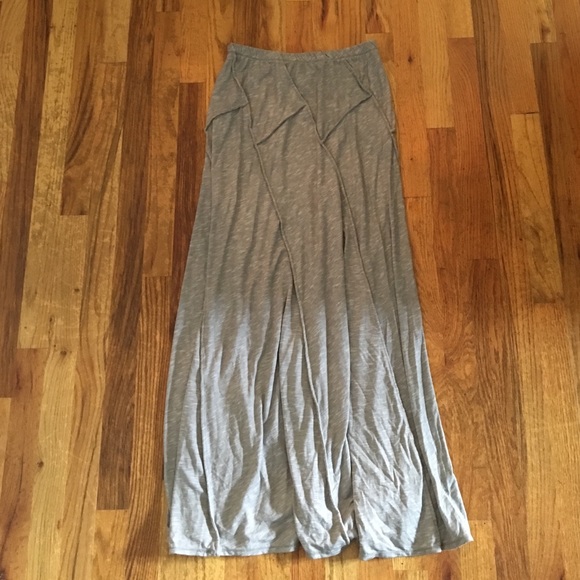 Beautiful Maxi Skirt - Picture 1 of 2