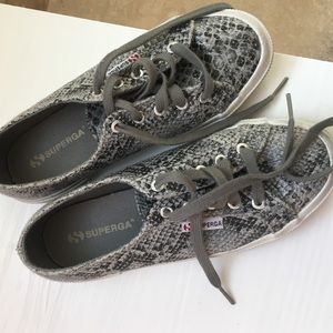 Snake sling supergas