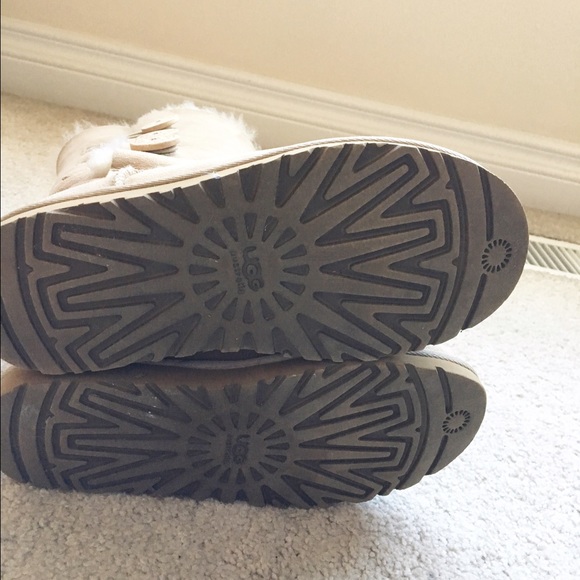 Ugg tall bailey button down in sand winter boot - Picture 3 of 4