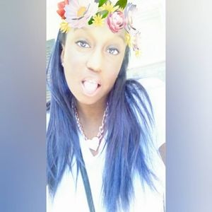 Meet your Posher, Roberta