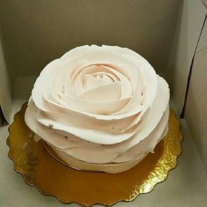 Meet your Posher, Constance