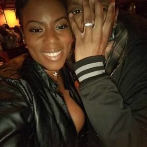 Meet your Posher, Lakima