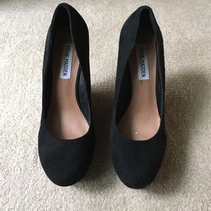 Steve Madden black Pammy wedges
