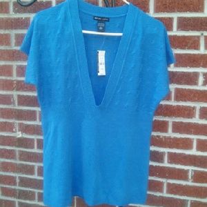 New York & Company vneck sweater top