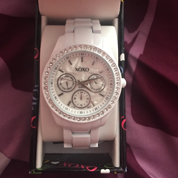 Xoxo watch