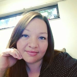 Meet your Posher, Shawna