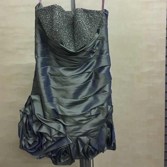 Blush Prom by Alexia - Picture 1 of 4