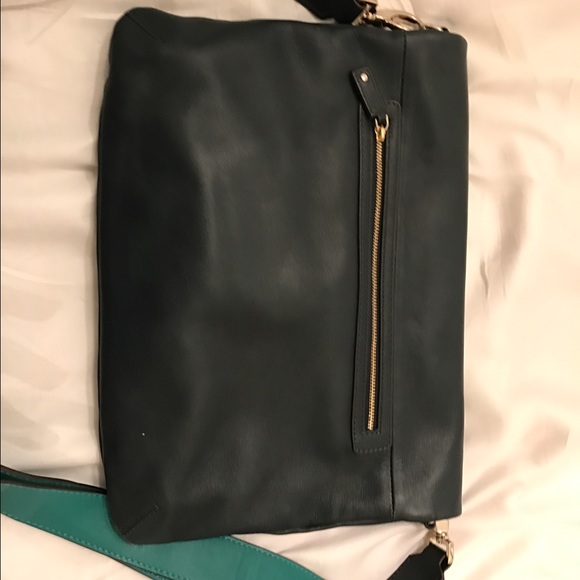 HANDBAG - Picture 2 of 4