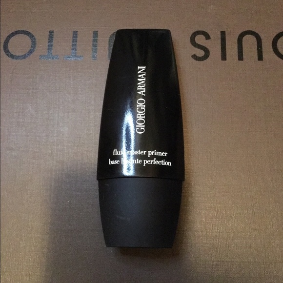 Giorgio Armani Fluid Master Primer
