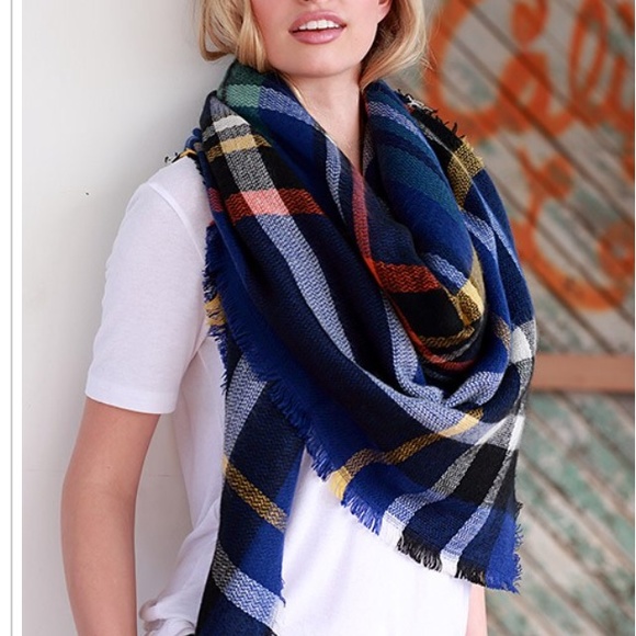 Holiday Sale 🆕Plaid Blanket Scarf - Picture 2 of 4