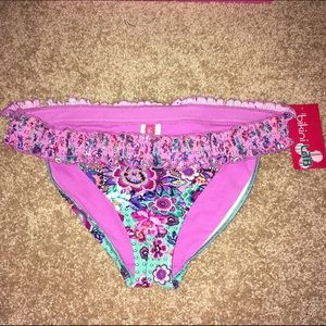NWT! Bikini Lab bottoms. Small