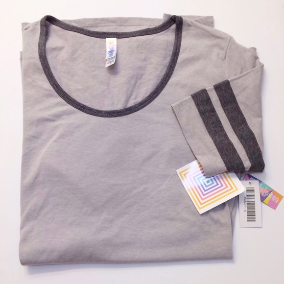 LuLaRoe Tops - NWT Lularoe Perfect T *PRICE FIRM*