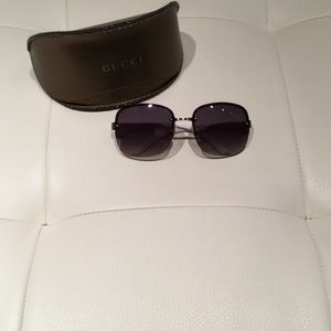 💥 AUTHENTIC 💥 Gucci Sunglasses