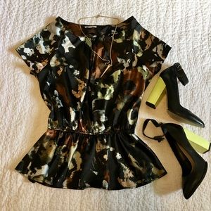 LNC Pleione Peplum Blouse