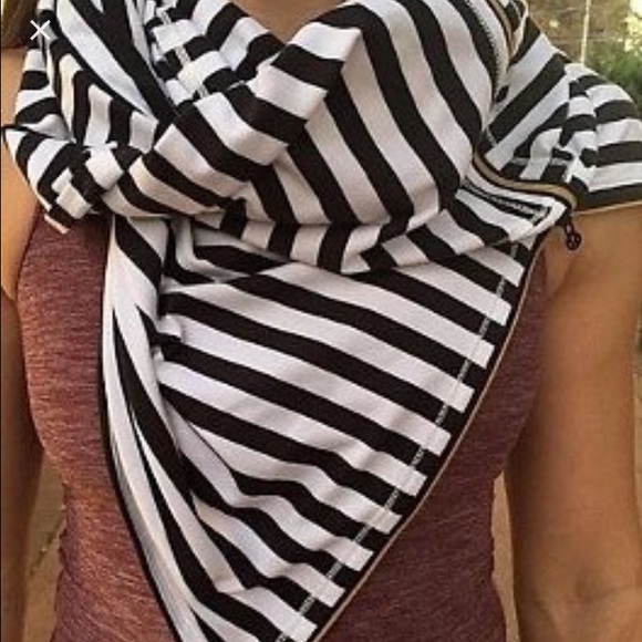 Lululemon Vinyasa Scarf