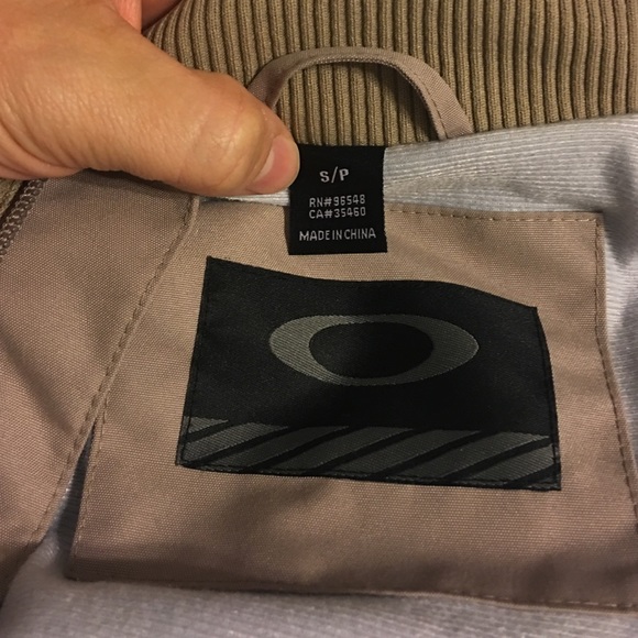 Oakley jacket - Picture 2 of 4