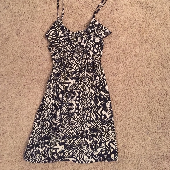 Wet Seal Dresses & Skirts - Black and white dress!