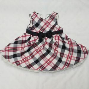 Gorgeous holiday dress