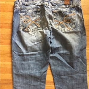 BKE Capri size 29
