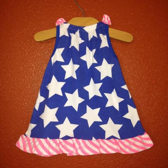 Circo (Target) Dresses - Circo Blue Star Dress With Neon Pink Newborn NEW Circo (Target) Dresses - Circo Blue Star Dress With Neon Pink Newborn NEW