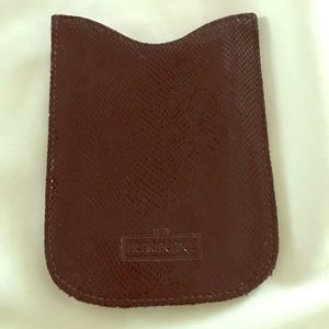 Henri Bendel iPhone sleeve