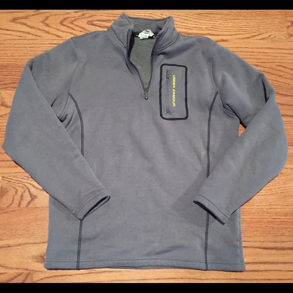 🎉Lowest!Men's gray 1/4 zip Under Armour sweater,M