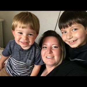 Meet your Posher, Kelli