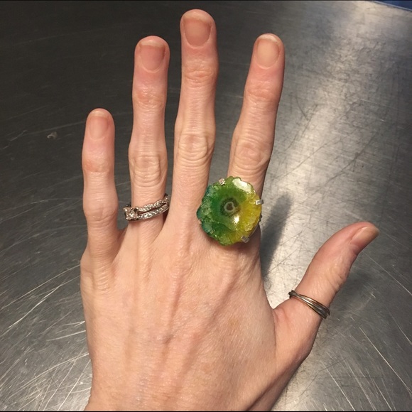 Dragon Eye Agate & Silver Jewelry Set - Picture 3 of 4